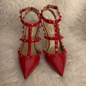 Valentino Rockstud Patent Leather 100mm Pumps 36/6